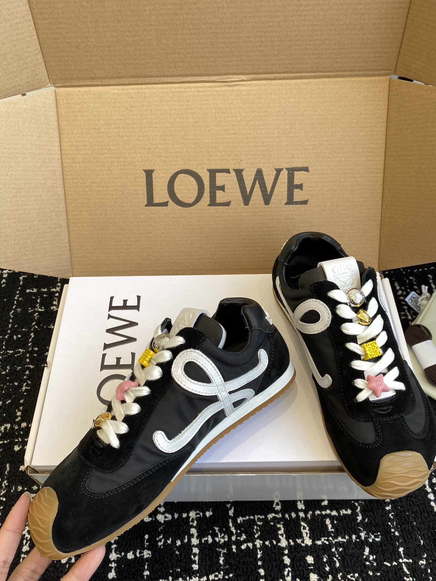 Loewe Sneakers