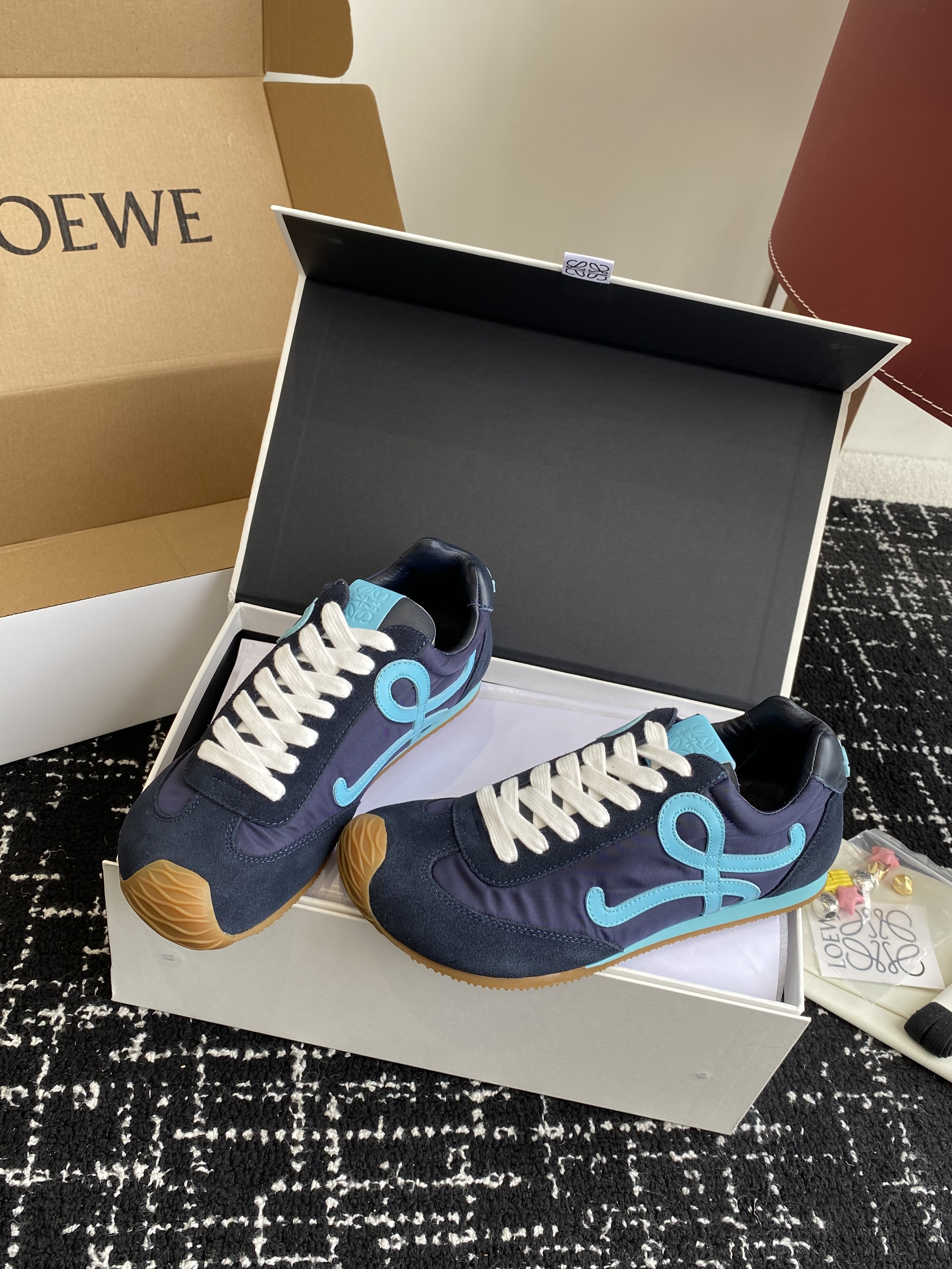 Loewe Sneakers