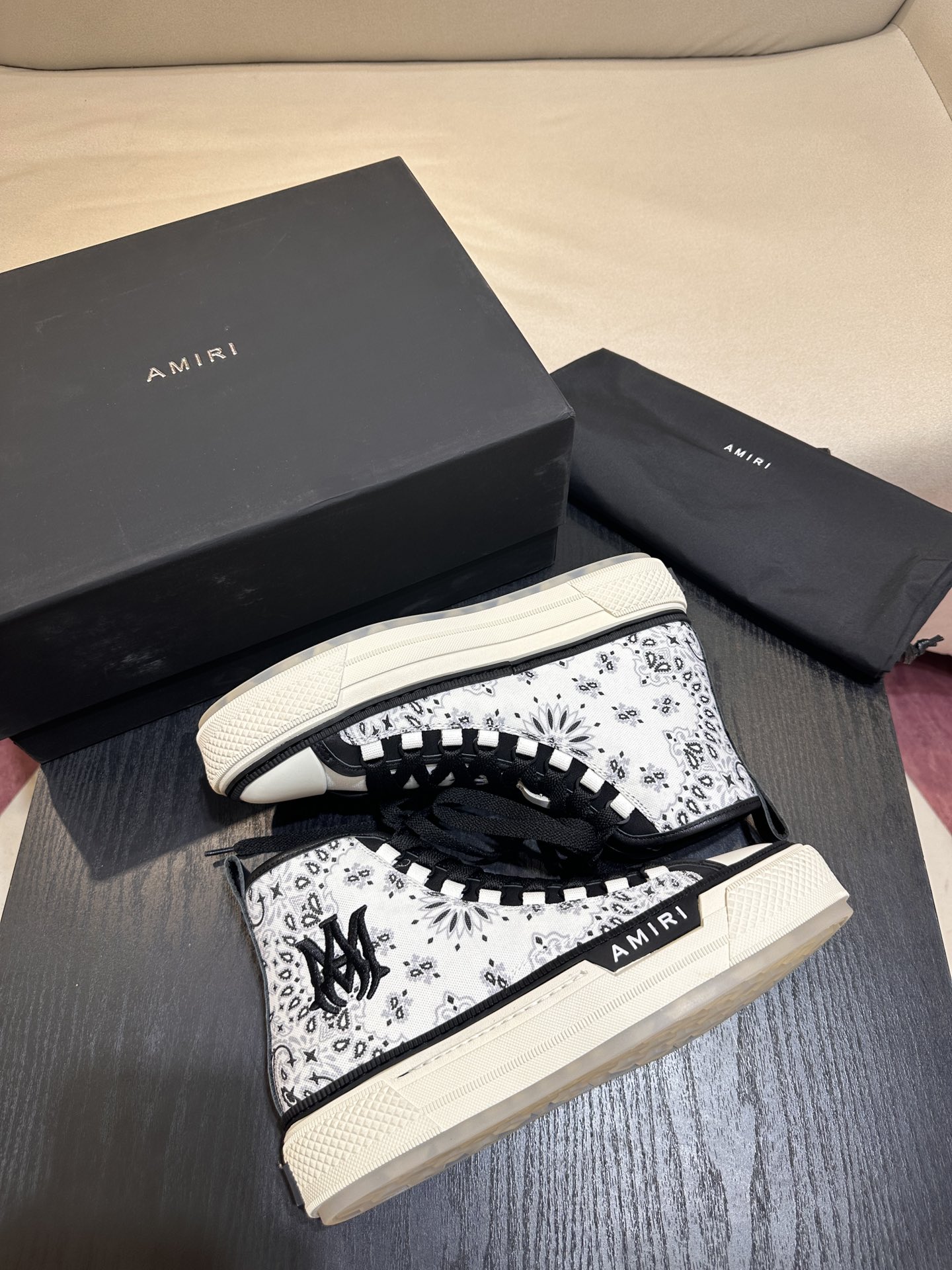 AMIRI SNEAKERS