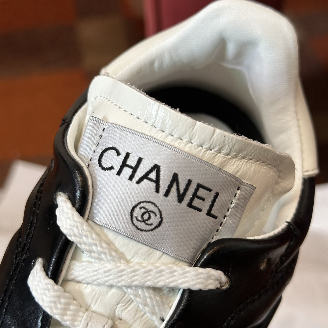 Chanel Trainer