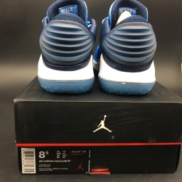 Air Jordan 32