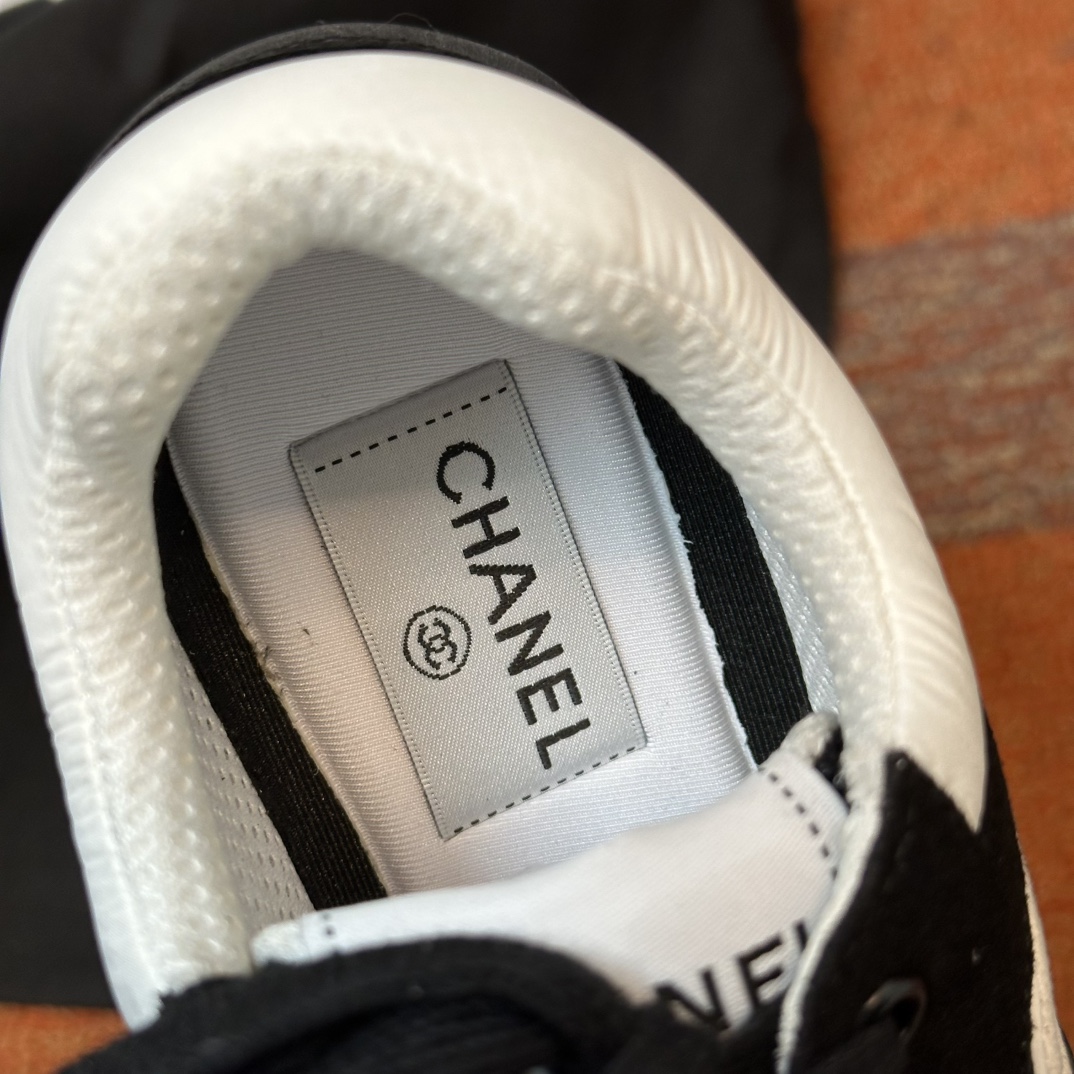 Chanel Trainer
