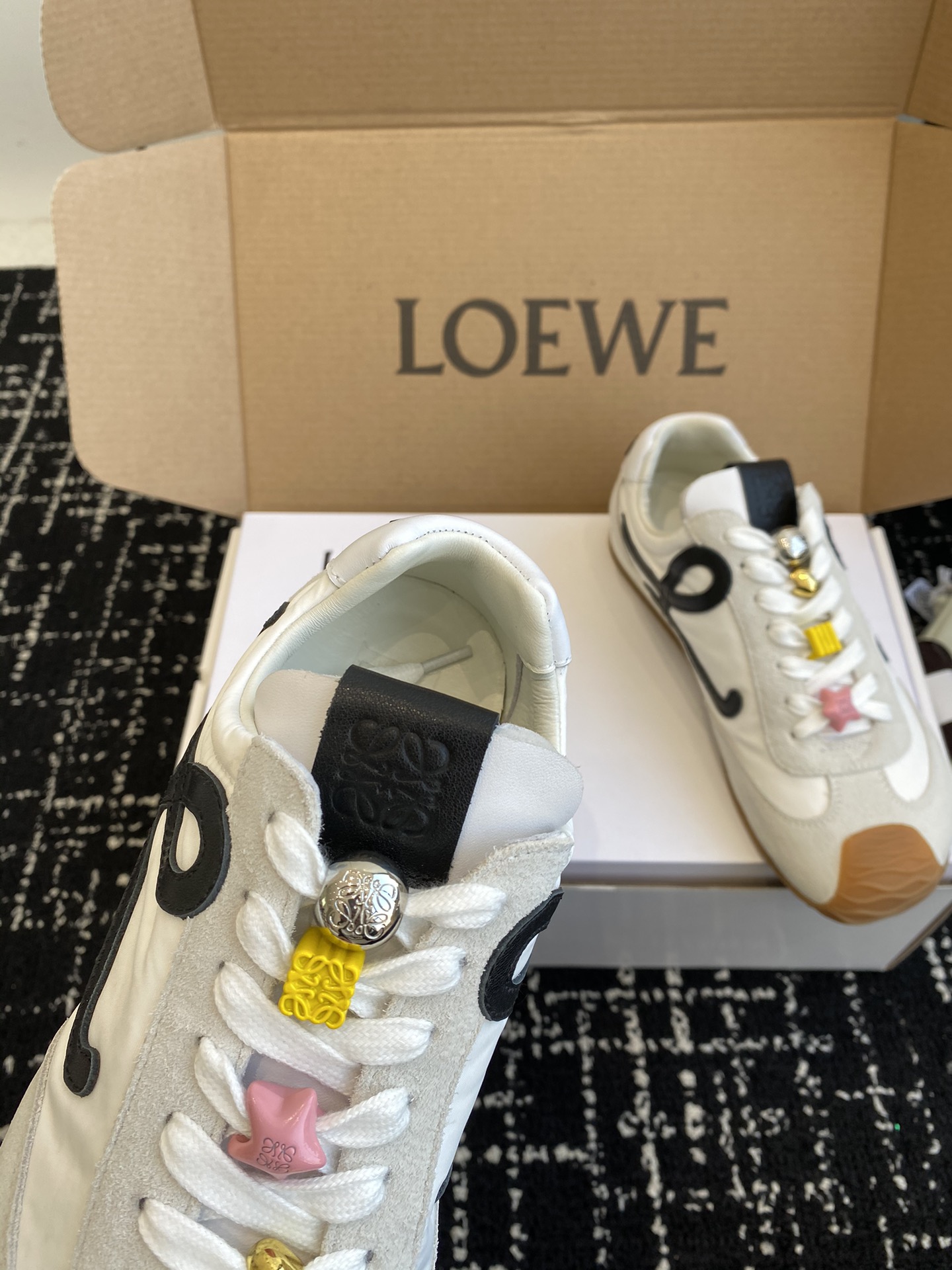 Loewe Sneakers