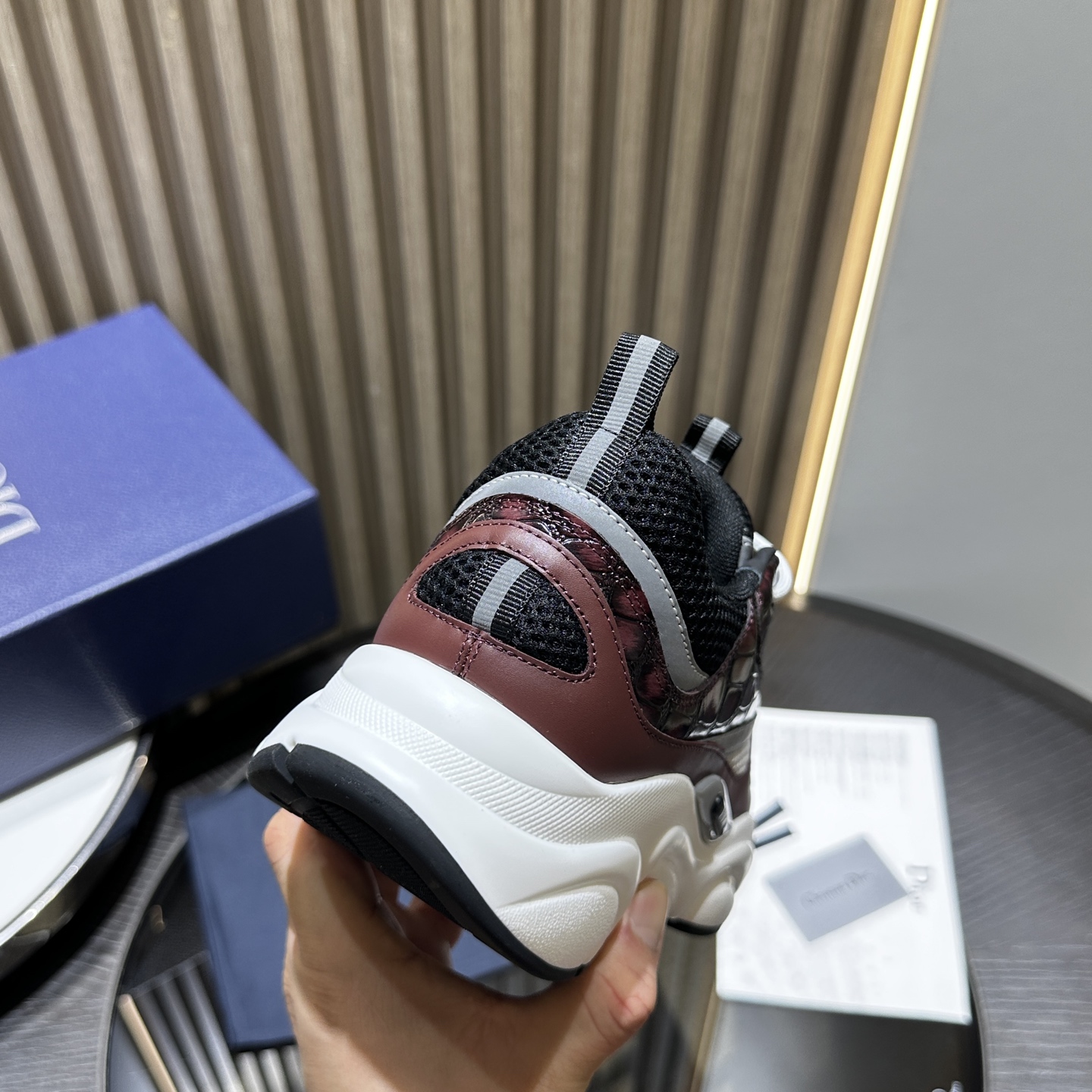 DIOR B22 SNEAKER