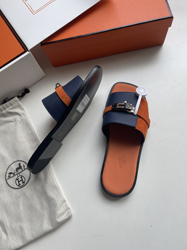 Gabriel sandal