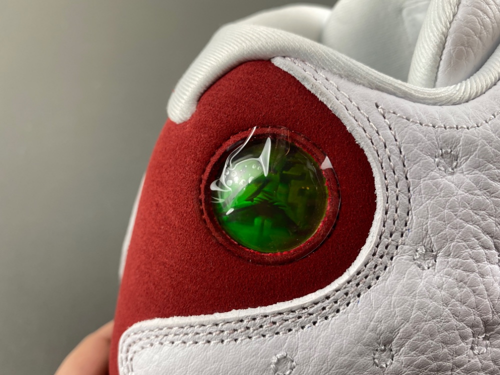 Nike Air Jordan 13 Retro“Chicago”