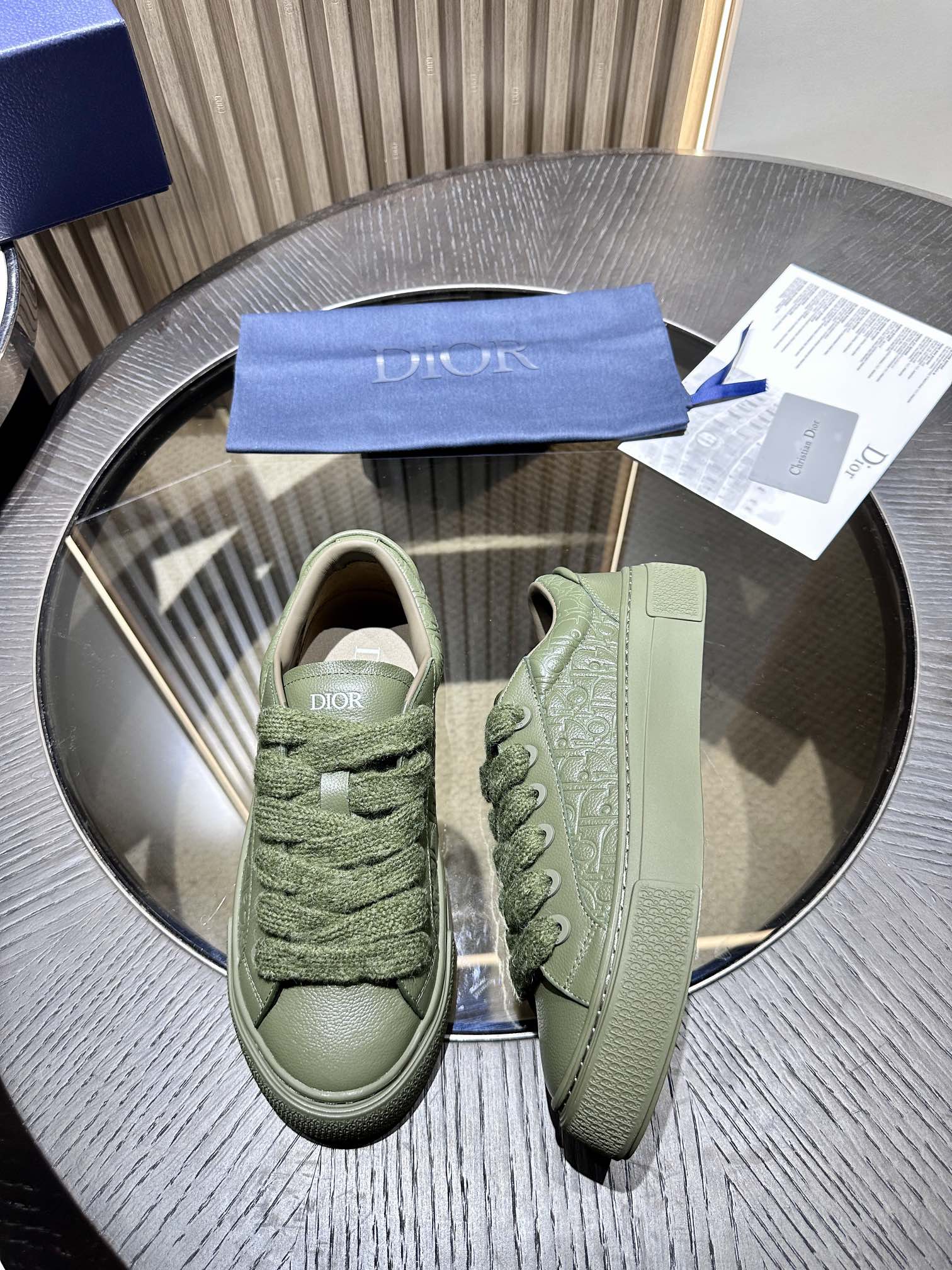 DIOR B33 SNEAKER