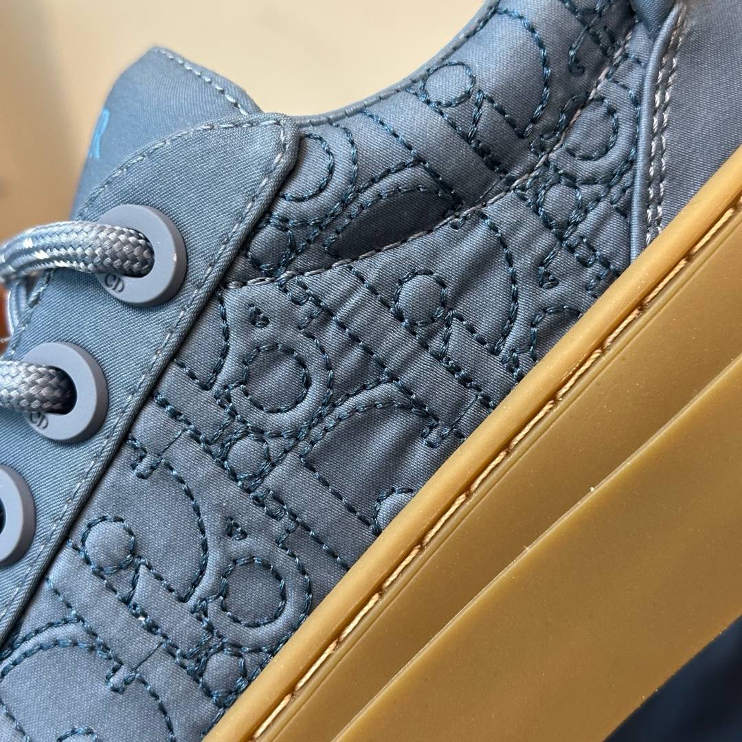 DIOR B33 SNEAKER
