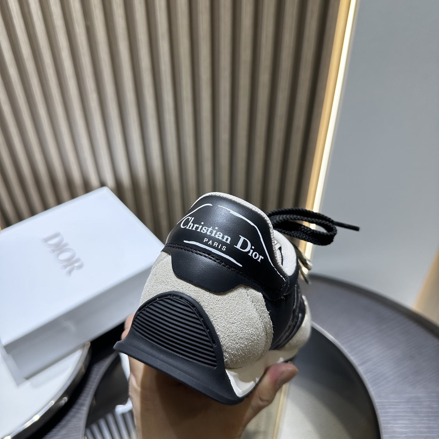 DIOR SNEAKER