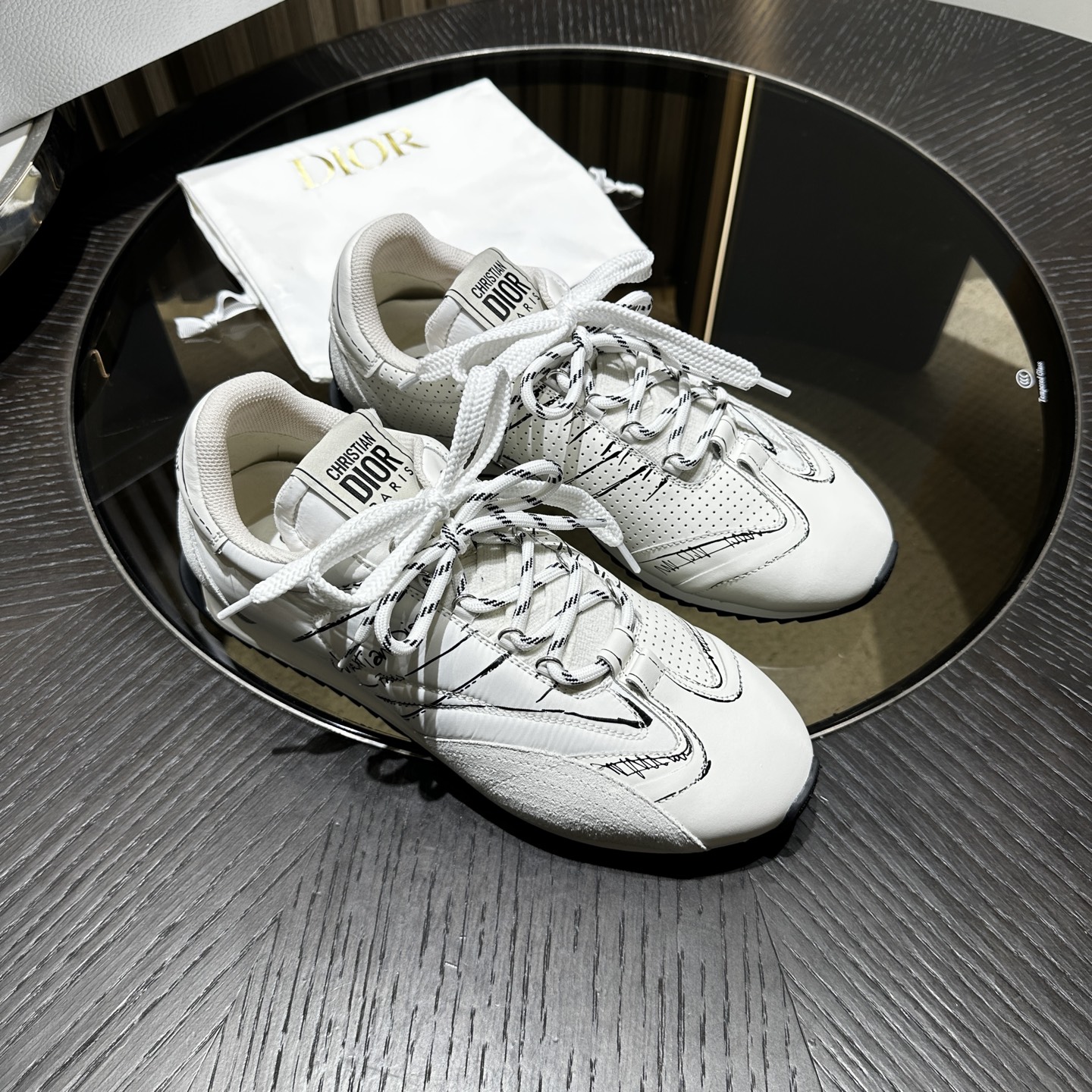 DIOR SNEAKER