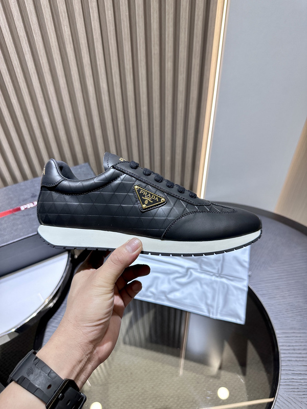 Prada Sneaker