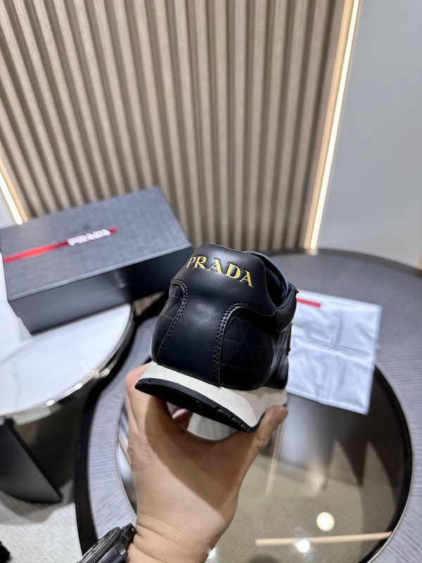 Prada Sneaker