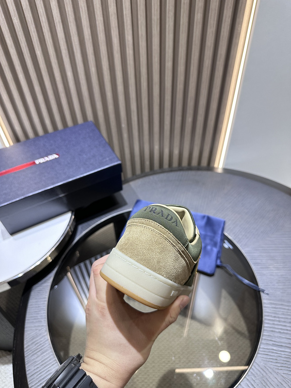 Prada Sneaker