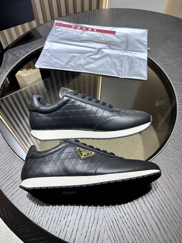 Prada Sneaker