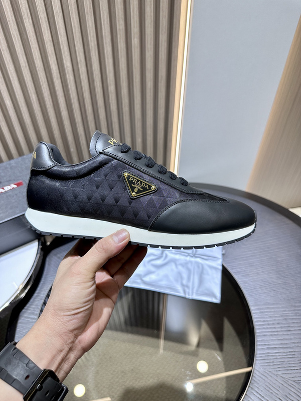 Prada Sneaker