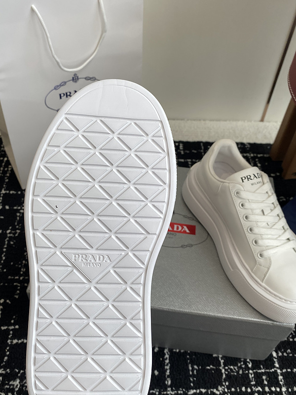 Prada Sneaker