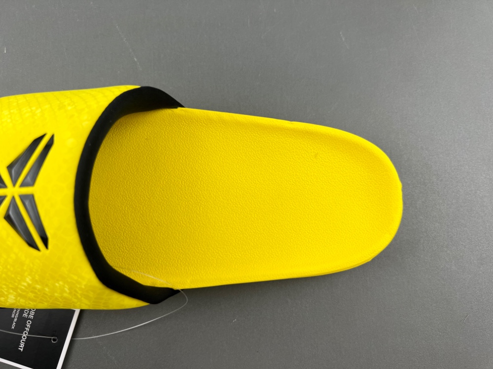 Nike Kobe Offcourt Slide IF2870-700