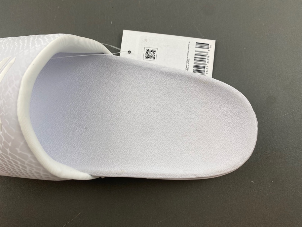 Nike Kobe Offcourt Slides IF2870-100