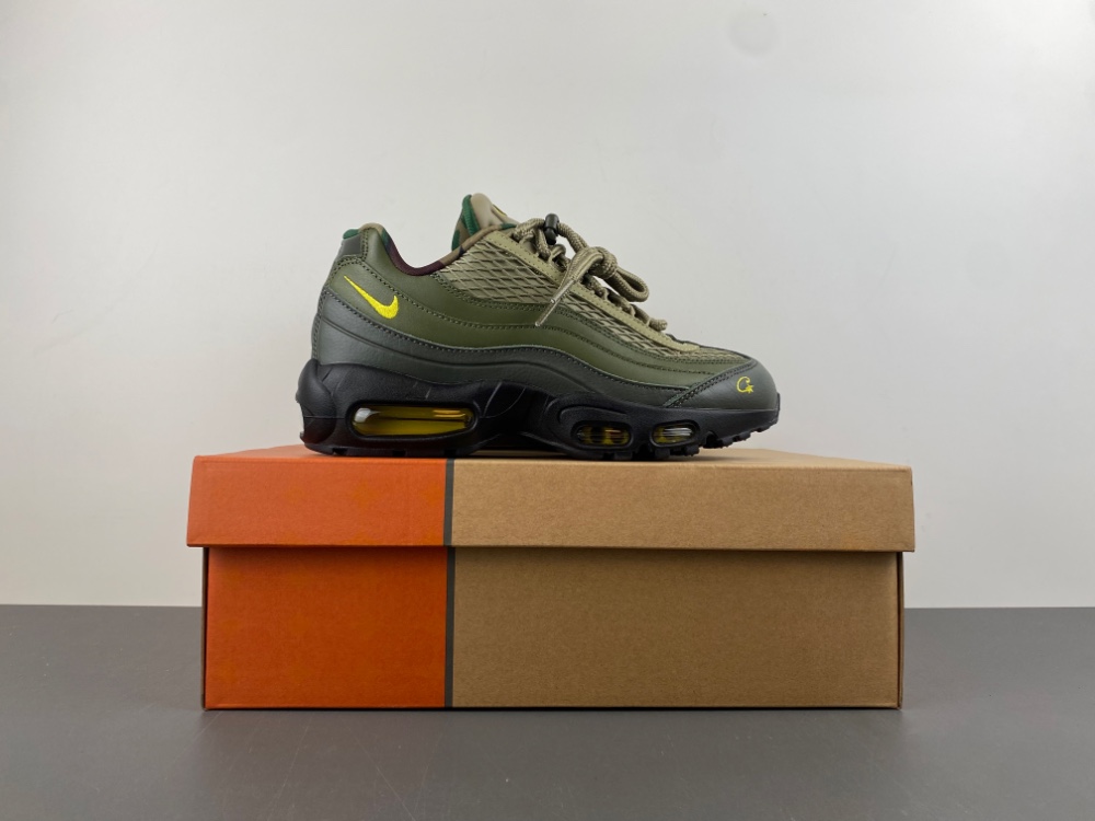 Corteiz x Air Max 95 FB2709-300