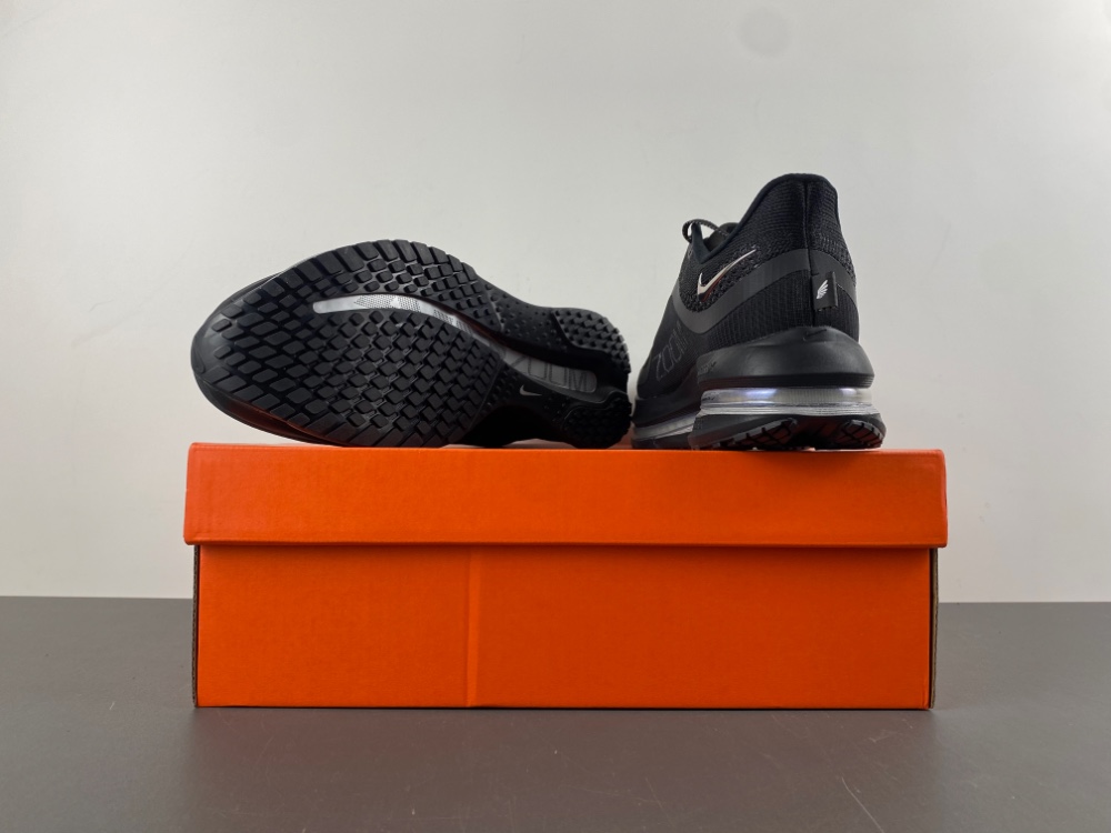 Nike Air Zoom Pegasus Premium HQ2592-005