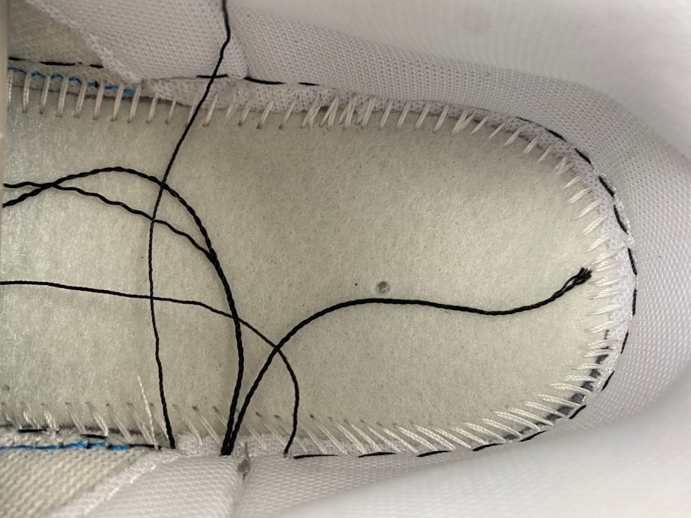 Nike Dunk LOW DV0831-101