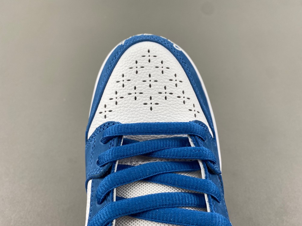 Born x Raised x Nike SB Dunk Low FN7819-400