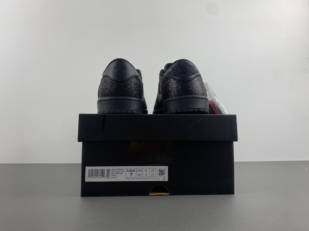 Travis Scott x Air Jordan 1 DM7866--282