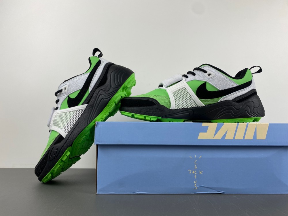 Nike Travis Scott HQ3061-104