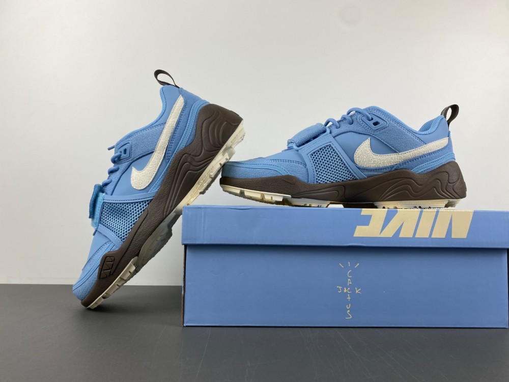 Nike Travis Scott HQ3072-400