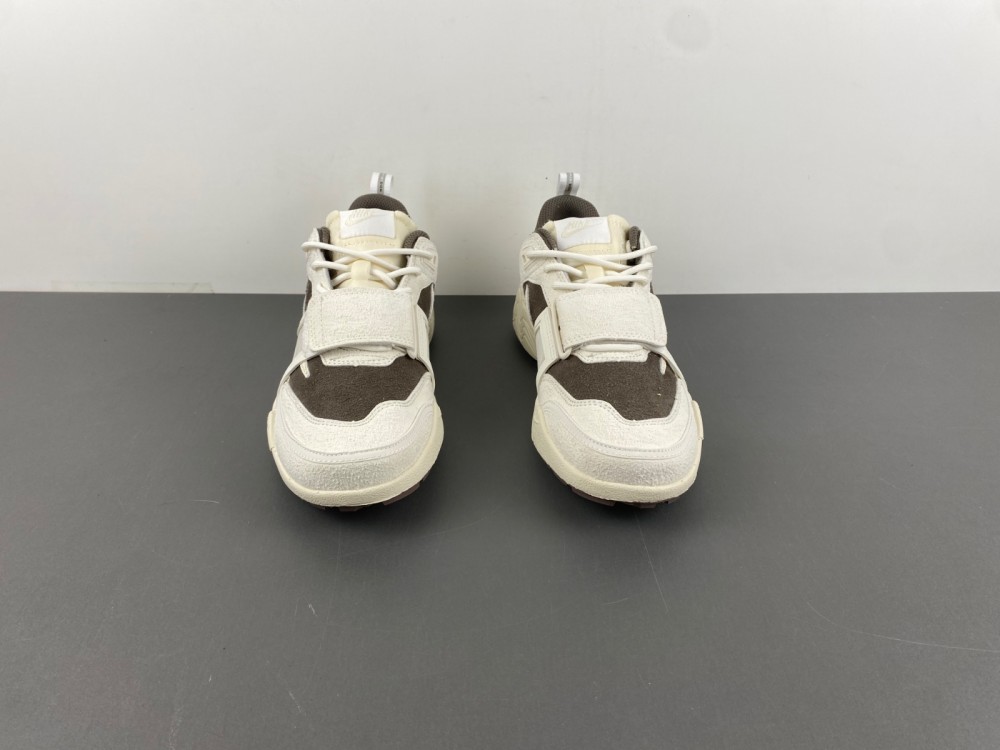 Nike Zoom Field HQ3061-102