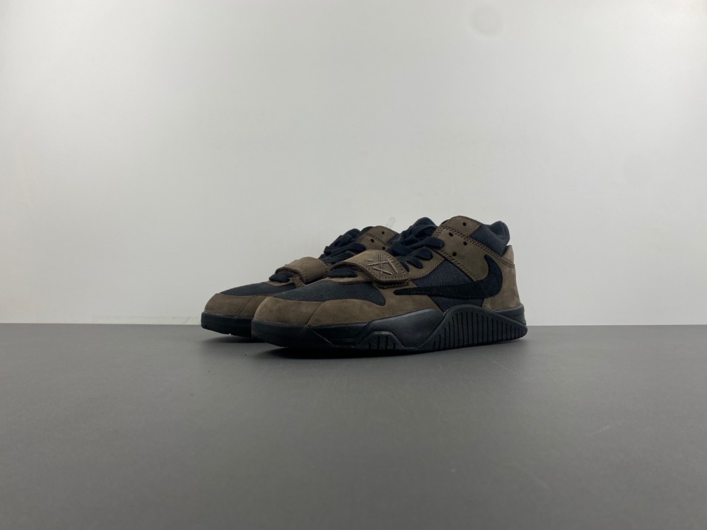 Travis Scott x Air Jordan 1 Low DZ4137-701