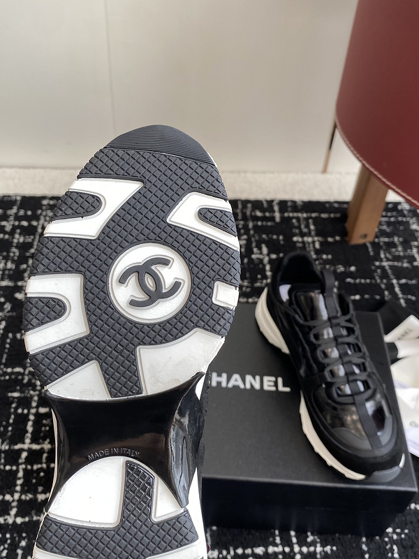 Chanel Sneaker