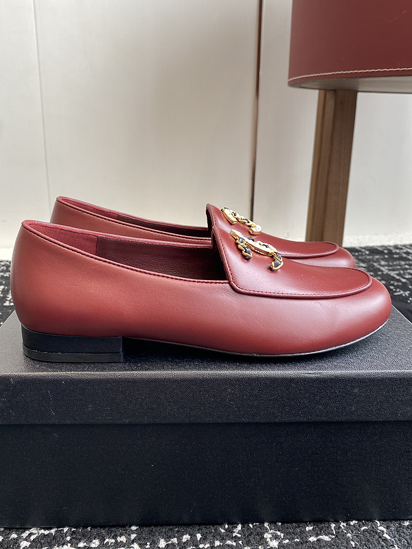 Chanel Leather CC Logo Loafers