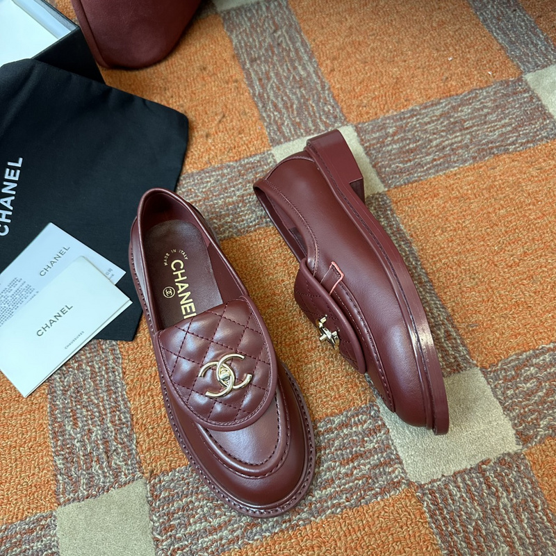 Chanel Leather CC Logo Loafers