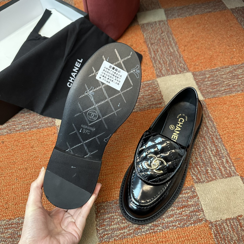 Chanel Leather CC Logo Loafers