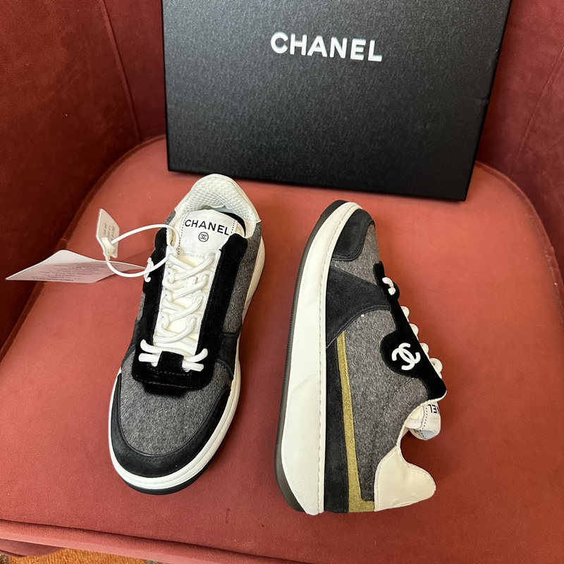 Chanel Sneaker
