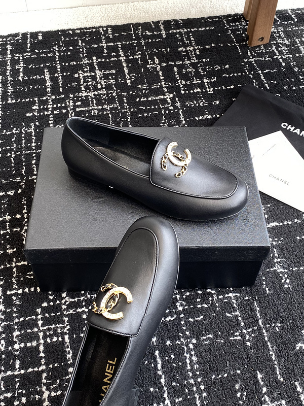 Chanel Leather CC Logo Loafers