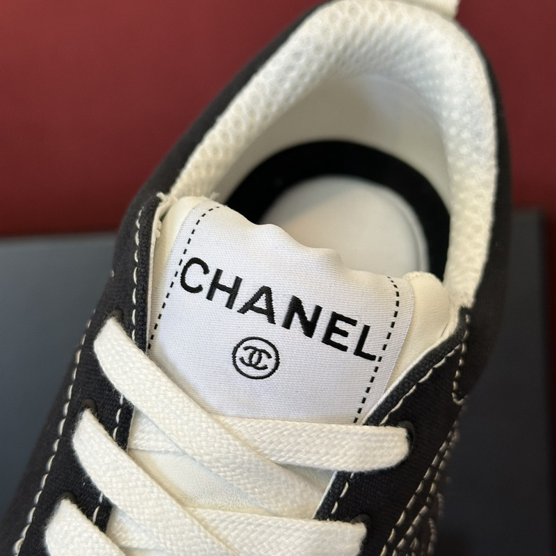 Chanel Sneaker