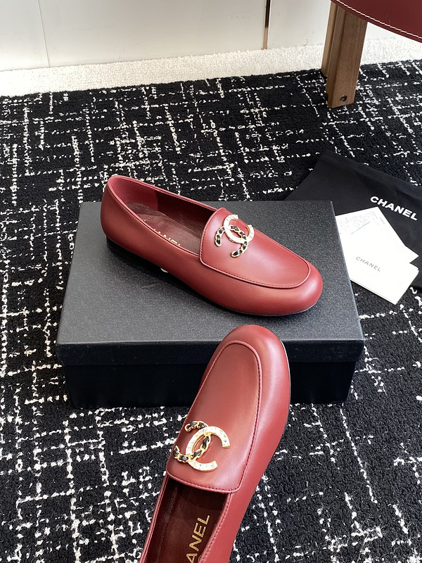 Chanel Leather CC Logo Loafers