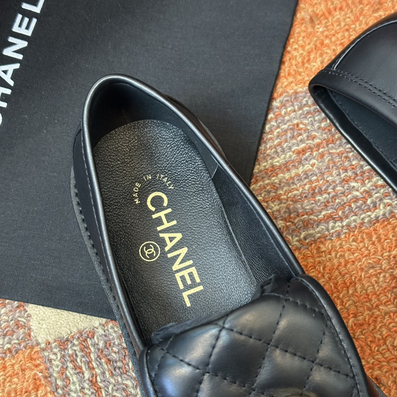 Chanel Leather CC Logo Loafers