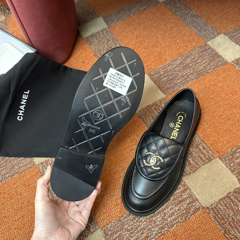 Chanel Leather CC Logo Loafers