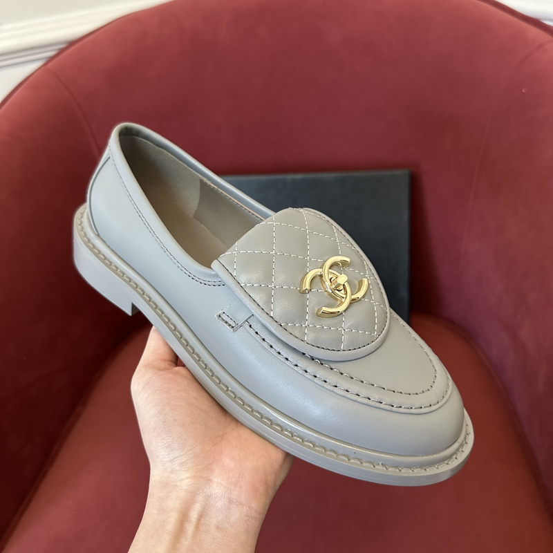 Chanel Leather CC Logo Loafers