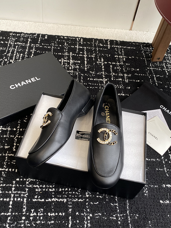 Chanel Leather CC Logo Loafers