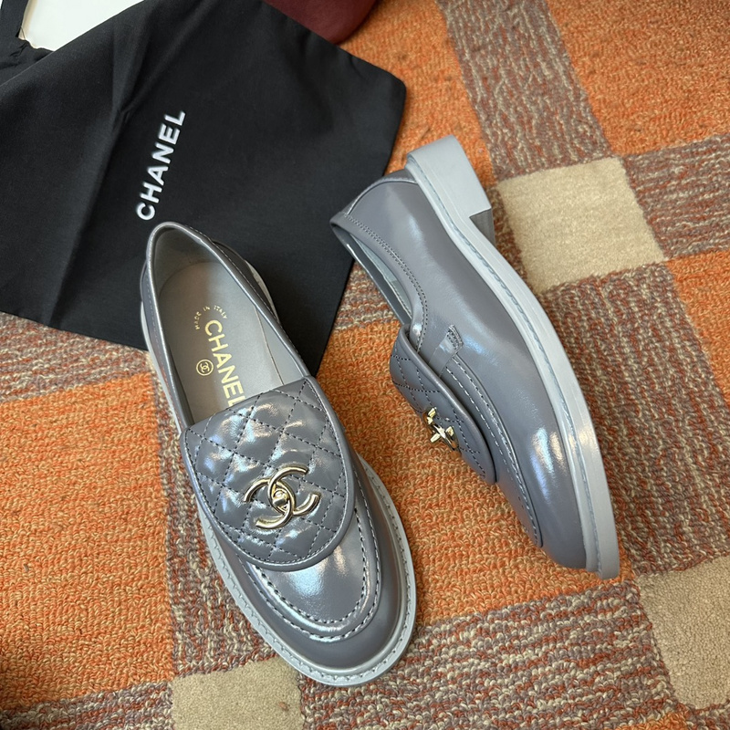 Chanel Leather CC Logo Loafers