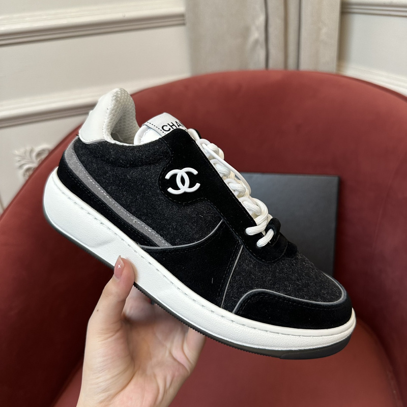 Chanel Sneaker