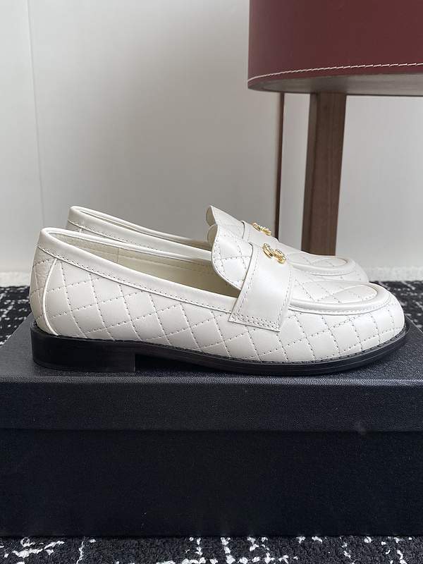 Chanel Leather CC Logo Loafers