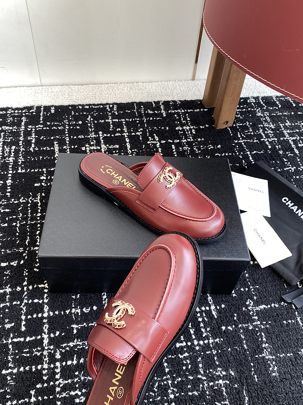 Chanel Slippers