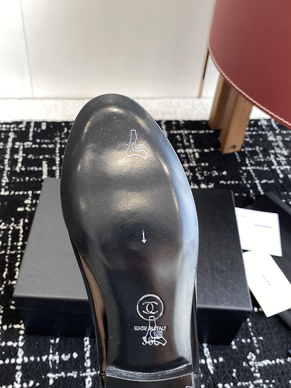 Chanel Leather CC Logo Loafers