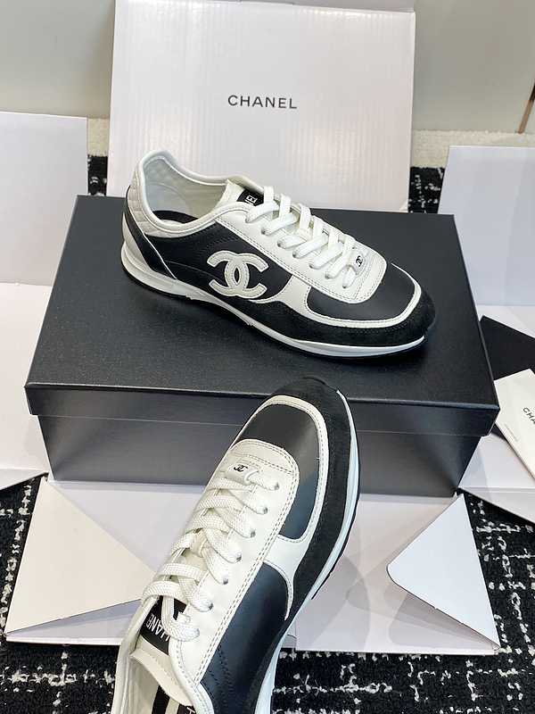Chanel Sneaker