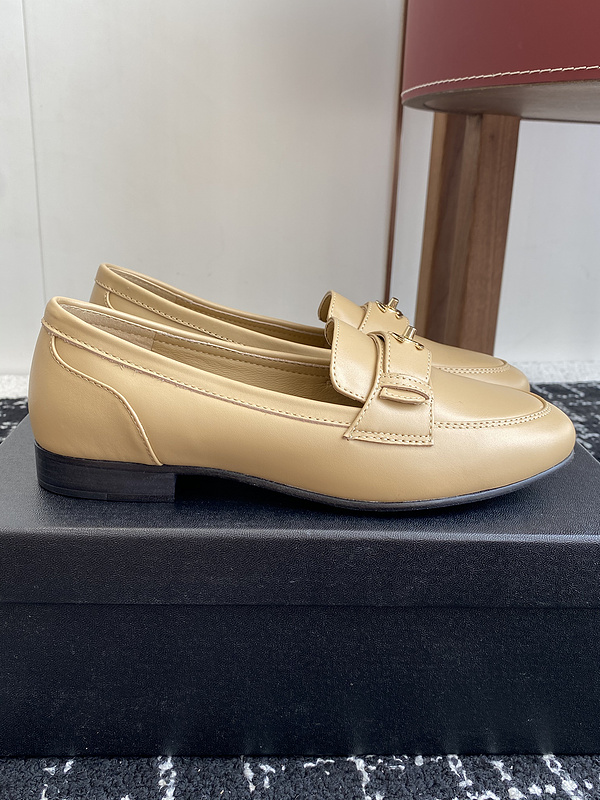 Chanel Leather CC Logo Loafers